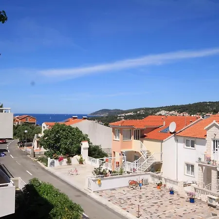 With A Parking Space Hvar - 4004