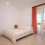 With A Parking Space Hvar - 4004 Lejlighed *