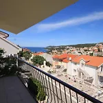 Lejlighed With A Parking Space Hvar - 4004