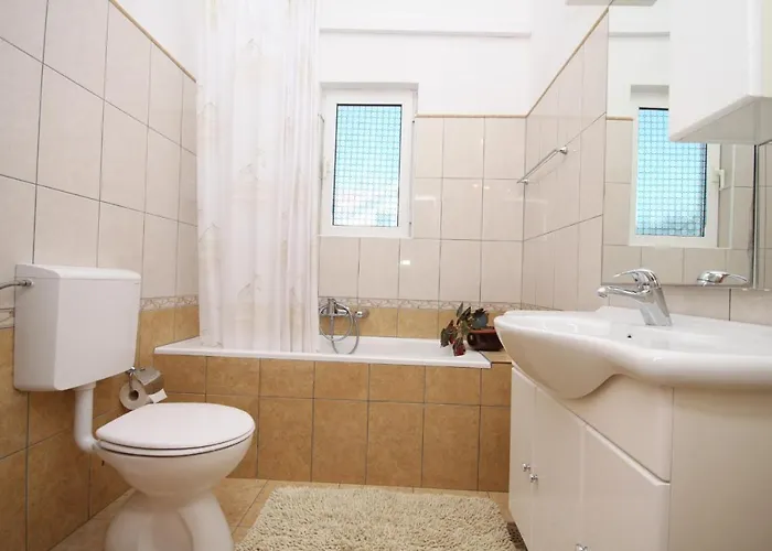 With A Parking Space Hvar - 4004 *