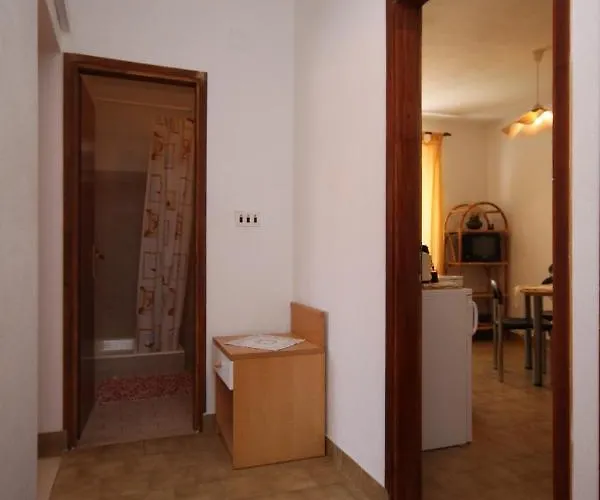 With A Parking Space Hvar - 4004 *