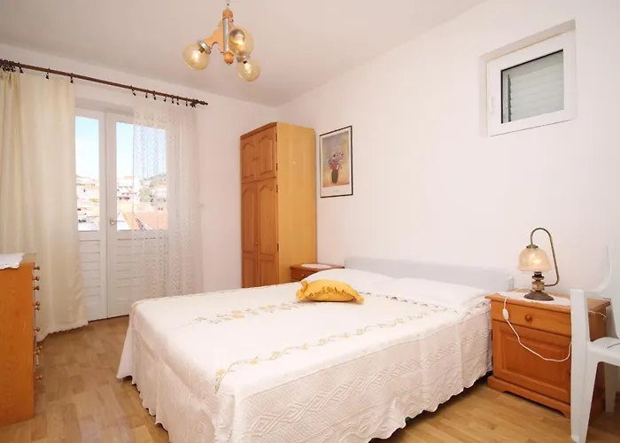 아파트 With A Parking Space Hvar - 4004 *